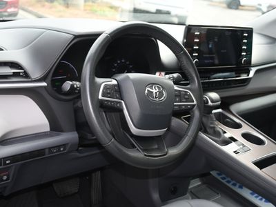2023 Toyota Sienna - Photo 9