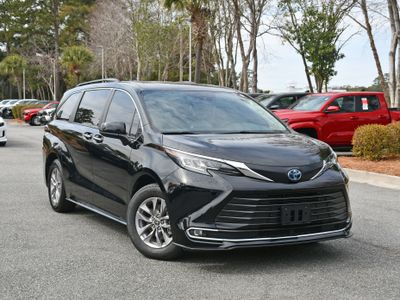 2023 Toyota Sienna - Photo 6