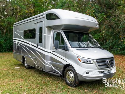 2022 Winnebago View — photo 19 view