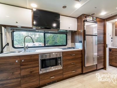 2022 Winnebago View — front three-quarter view