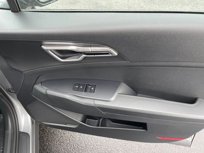 2026 Kia Sportage — photo 21 view