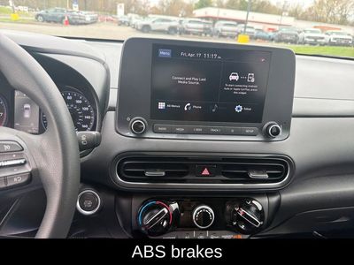 2023 Hyundai Kona SEL - Photo 18