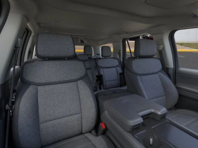 2026 Ford Expedition — photo 10 view