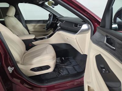 2025 Jeep Grand Cherokee — photo 33 view