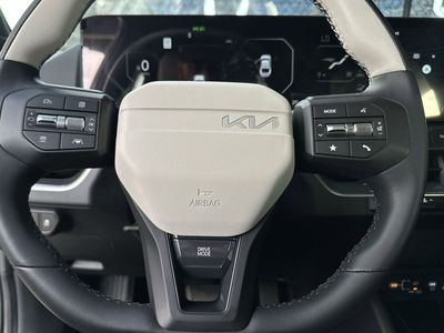 2026 Kia K4 — photo 13 view