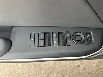 2026 Kia K4 — photo 17 view