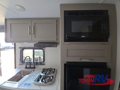 2026 Keystone RV Hideout Mini — photo 16 view