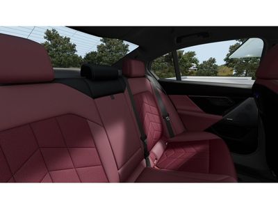 2026 BMW i5 - Photo 12