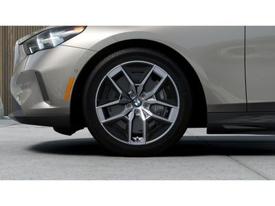 2026 BMW i5 - Photo 7