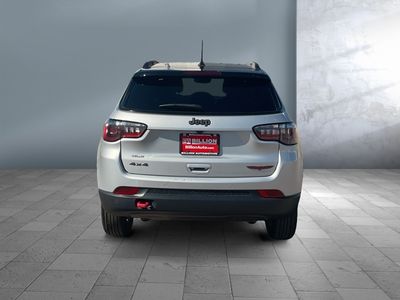 2025 Jeep Compass — detail view