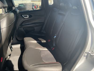 2025 Jeep Compass — photo 14 view