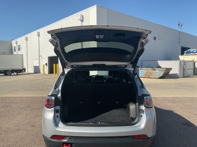 2025 Jeep Compass — photo 17 view