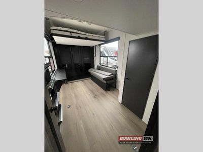 2026 Momentum G-Class 394G - Photo 20