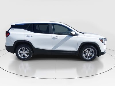 2024 GMC Terrain — photo 8 view
