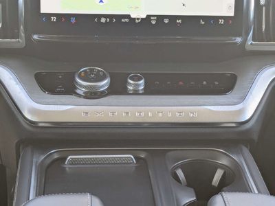 2025 Ford Expedition Max - Photo 26