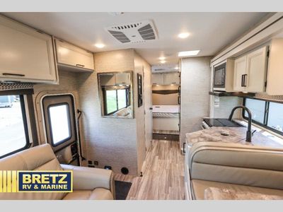 2023 Thor Motor Coach Four Winds — photo 13 view