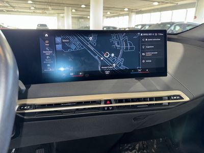 2023 BMW iX — photo 26 view