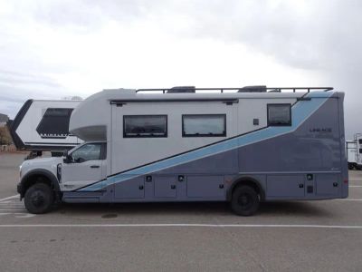 2025 Grand Design LINEAGE - Photo 28