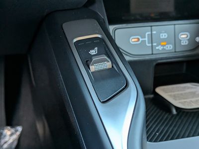 2026 Kia Sorento — photo 34 view