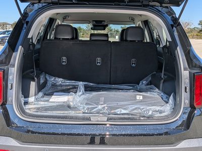 2026 Kia Sorento — photo 13 view