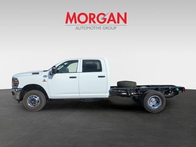 2026 Ram 3500 — photo 8 view