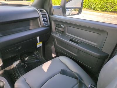 2026 Ram 3500 — photo 18 view