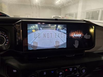 2026 Jeep Wrangler — photo 21 view