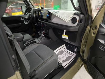 2026 Jeep Wrangler — photo 27 view