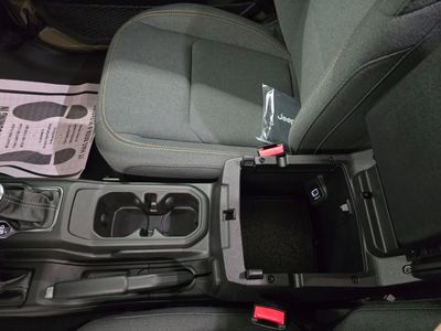 2026 Jeep Wrangler — photo 24 view