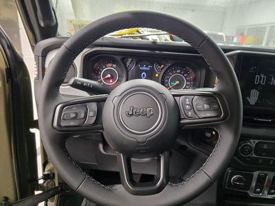 2026 Jeep Wrangler — photo 16 view