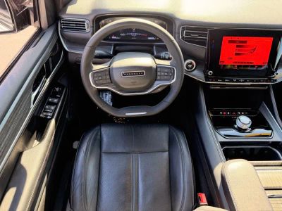 2024 Jeep Wagoneer L - Photo 17