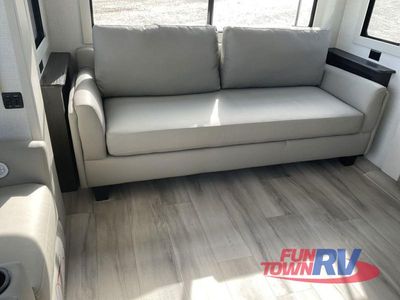 2025 Keystone RV Arcadia — photo 25 view