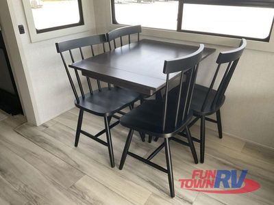 2025 Keystone RV Arcadia — photo 21 view