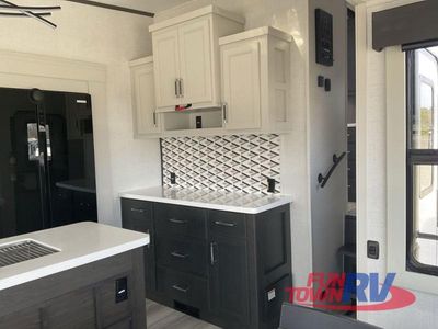 2025 Keystone RV Arcadia — photo 19 view