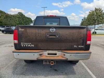 2013 Nissan Titan - Photo 2
