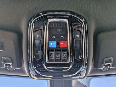 2022 Jeep Grand Cherokee — photo 25 view