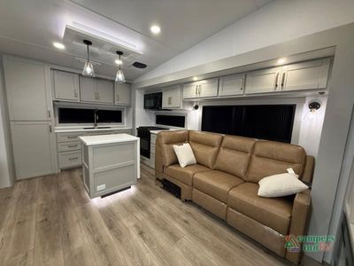 2026 Brinkley Model Z - Photo 14
