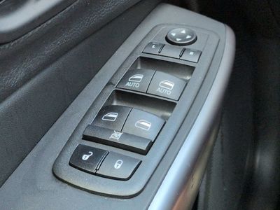 2022 Jeep Cherokee — photo 25 view