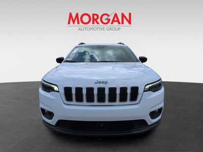 2022 Jeep Cherokee — rear three-quarter view