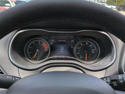 2022 Jeep Cherokee — photo 28 view