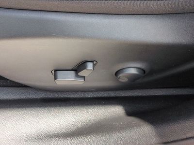 2022 Jeep Cherokee — photo 20 view