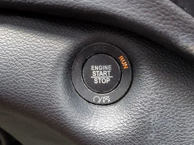 2022 Jeep Cherokee — photo 30 view