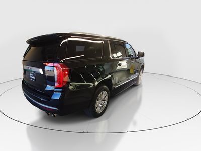 2024 GMC Yukon XL - Photo 7