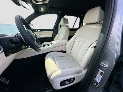 2026 BMW X5 — photo 15 view