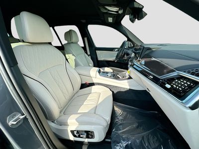 2026 BMW X5 — photo 23 view