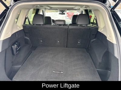 2023 Nissan Rogue SV - Photo 17