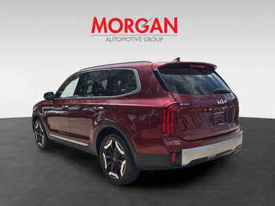 2023 Kia Telluride — engine compartment view