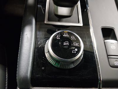 2024 Mitsubishi Outlander — photo 22 view