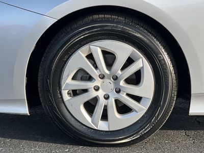 2017 Toyota Prius - Photo 28
