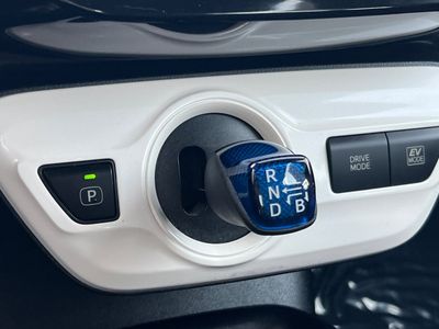 2017 Toyota Prius - Photo 22